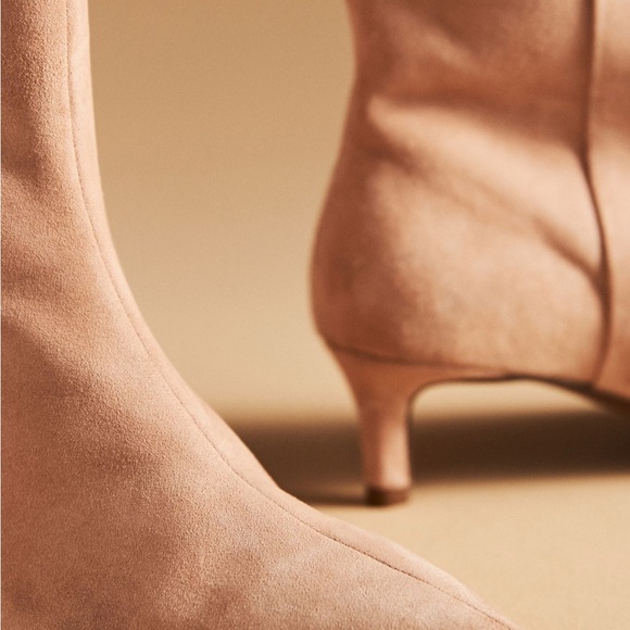 NWT Seychelles Game Changer
Ankle Boots - Picture 2 of 4